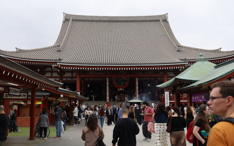SkyTree, Scheisse and a Custom Knife – Day 5
